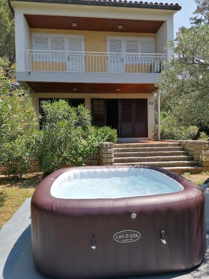 Guesthouse Butkovic Punat Ngoại thất bức ảnh