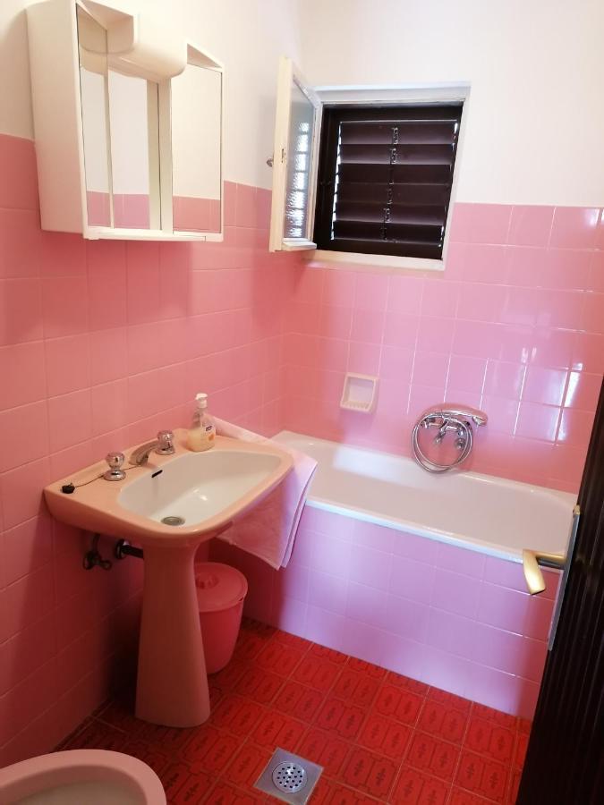 Guesthouse Butkovic Punat Ngoại thất bức ảnh