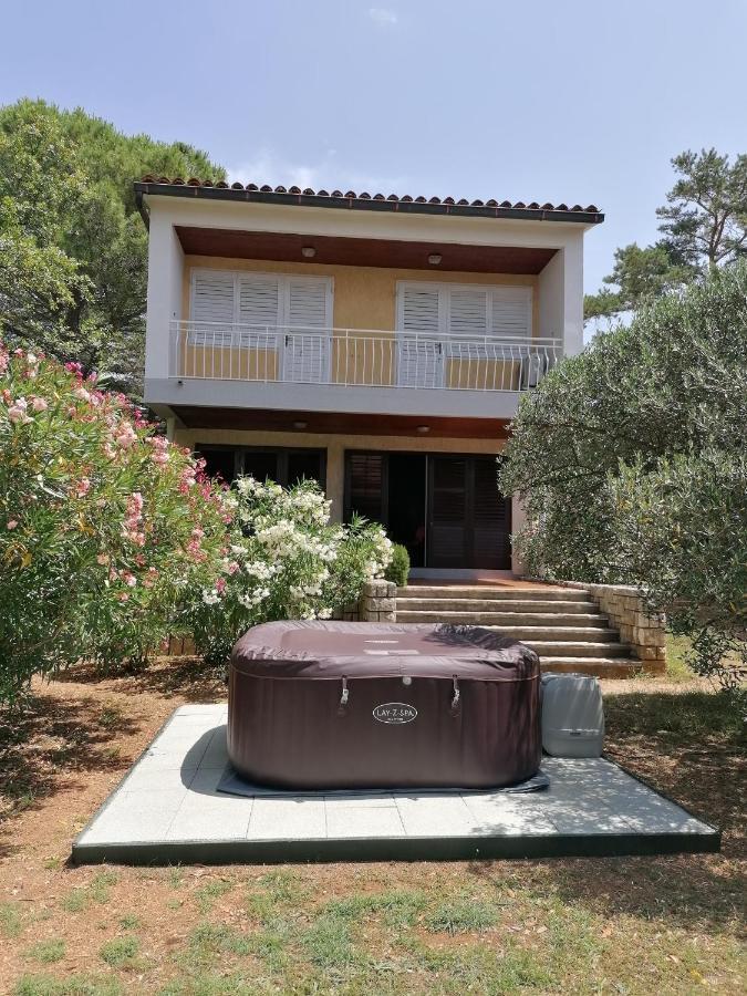 Guesthouse Butkovic Punat Ngoại thất bức ảnh